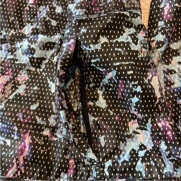 Lululemon Back Pack It Jacket - Picture 7 of 12